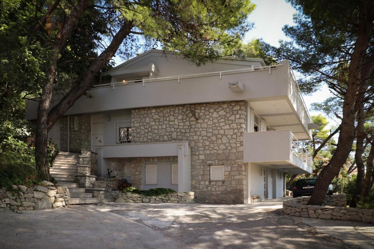 Casa De Verano - Penthouse In With The Private Garden Apartment Trogir